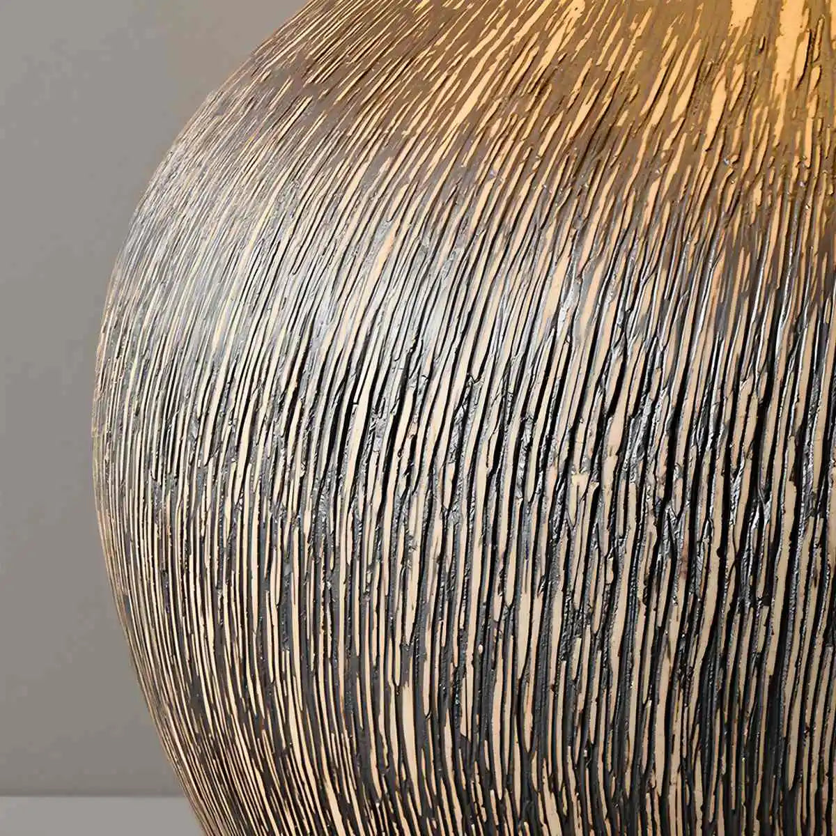 Antizer Bayi Ceramic Table Lamp