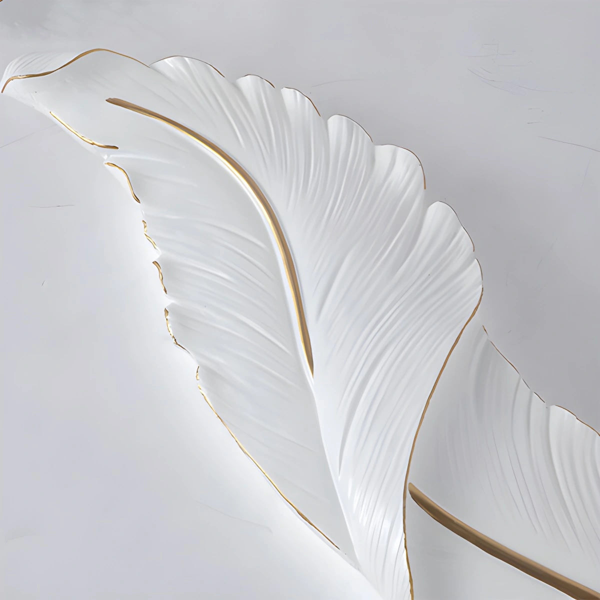 Antizer Feather Wall Lamp for Bedroom