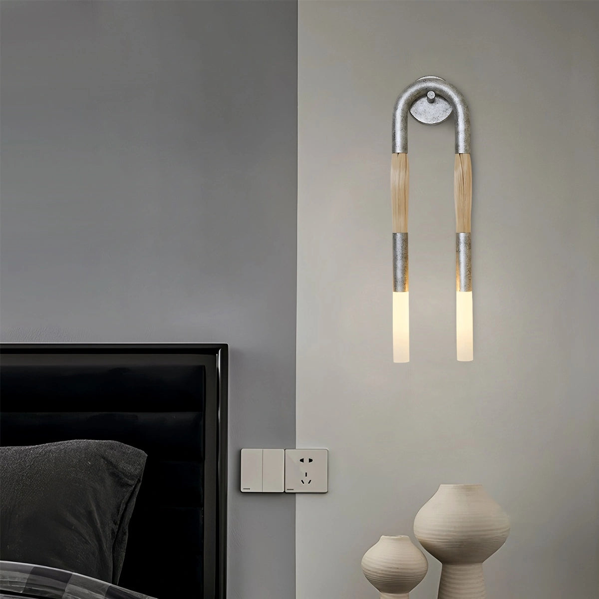 Antizer Horsehair U-Shaped Wall Lamp