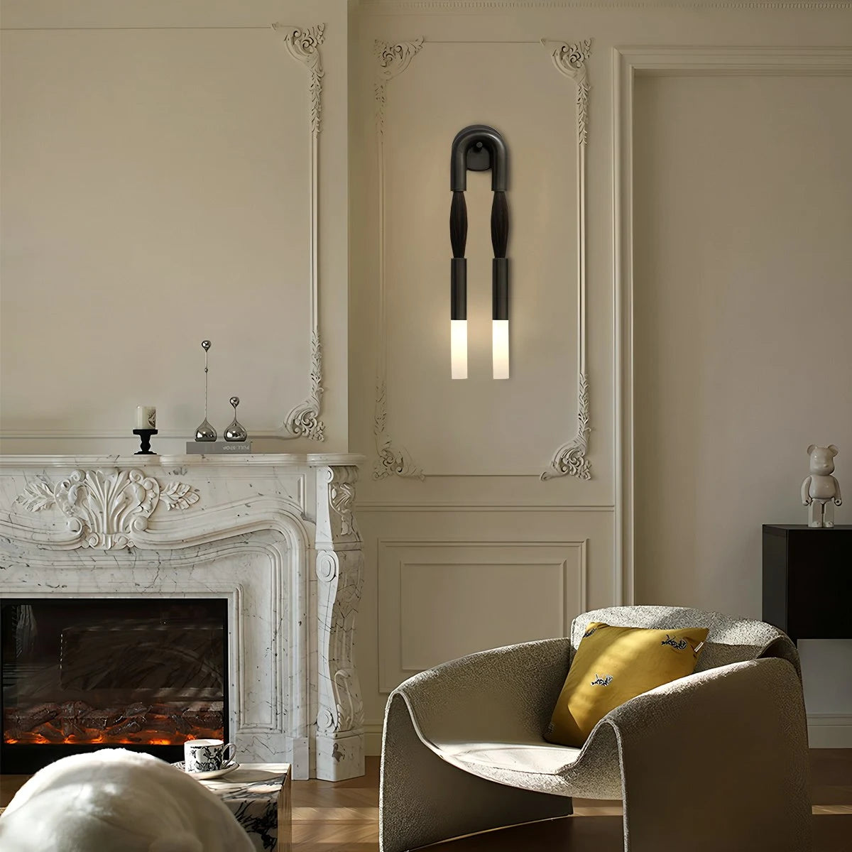 Antizer Horsehair U-Shaped Wall Lamp