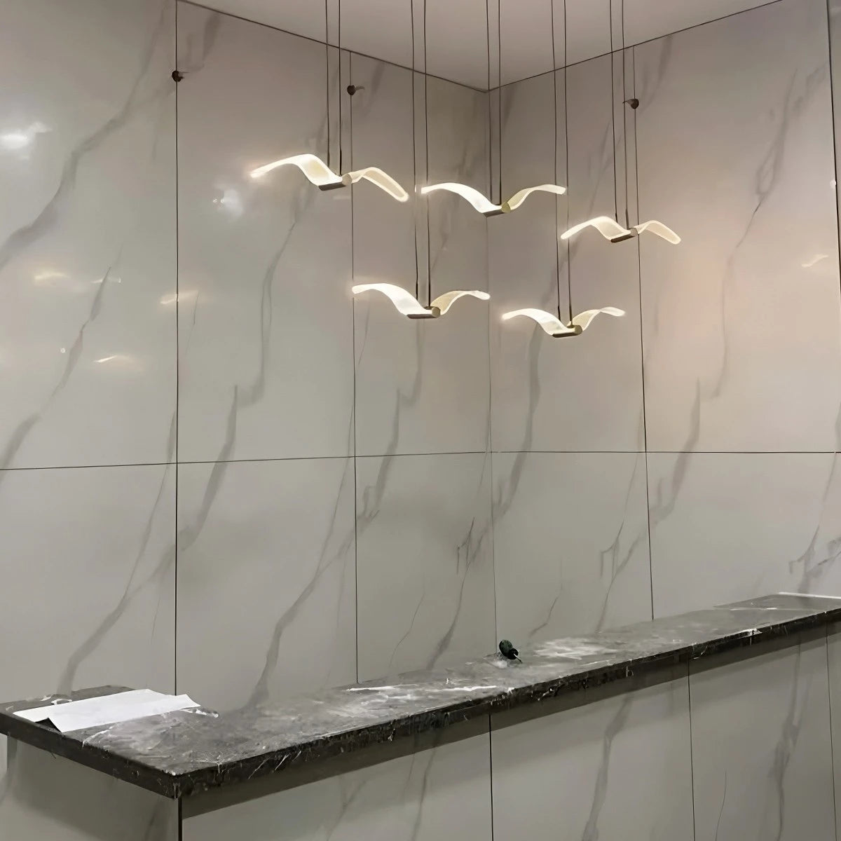 Antizer Light Luxury Art Seagull Pendant Lamp for Living Room