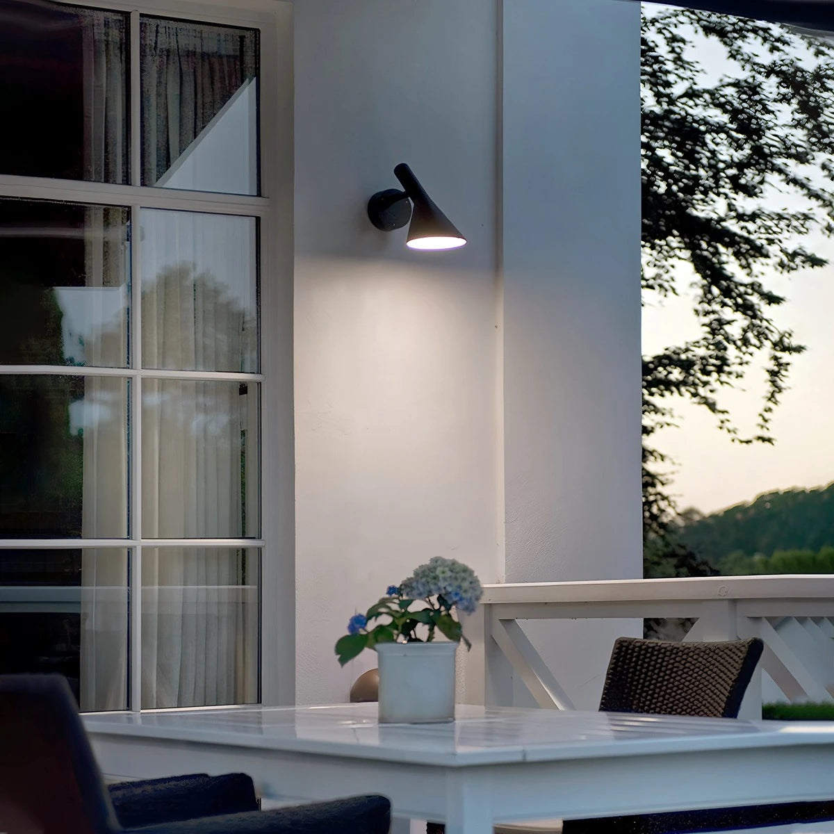 Antizer Outdoor Waterproof Conical Wall Lamp