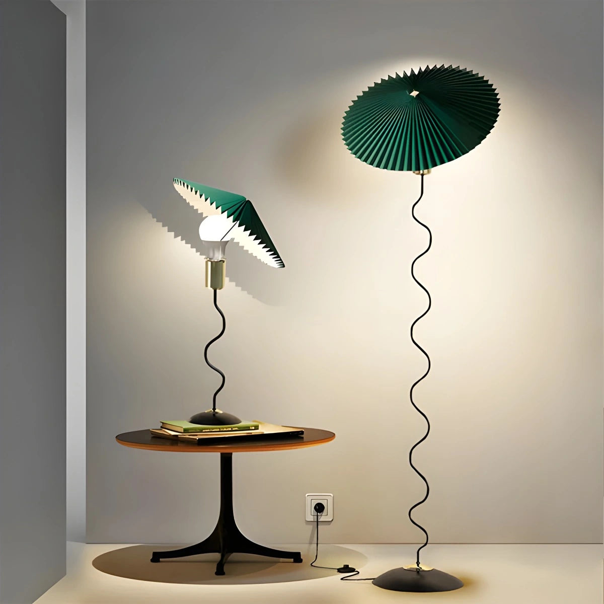 Antizer Pleated Squiggle Floor & Table Lamp
