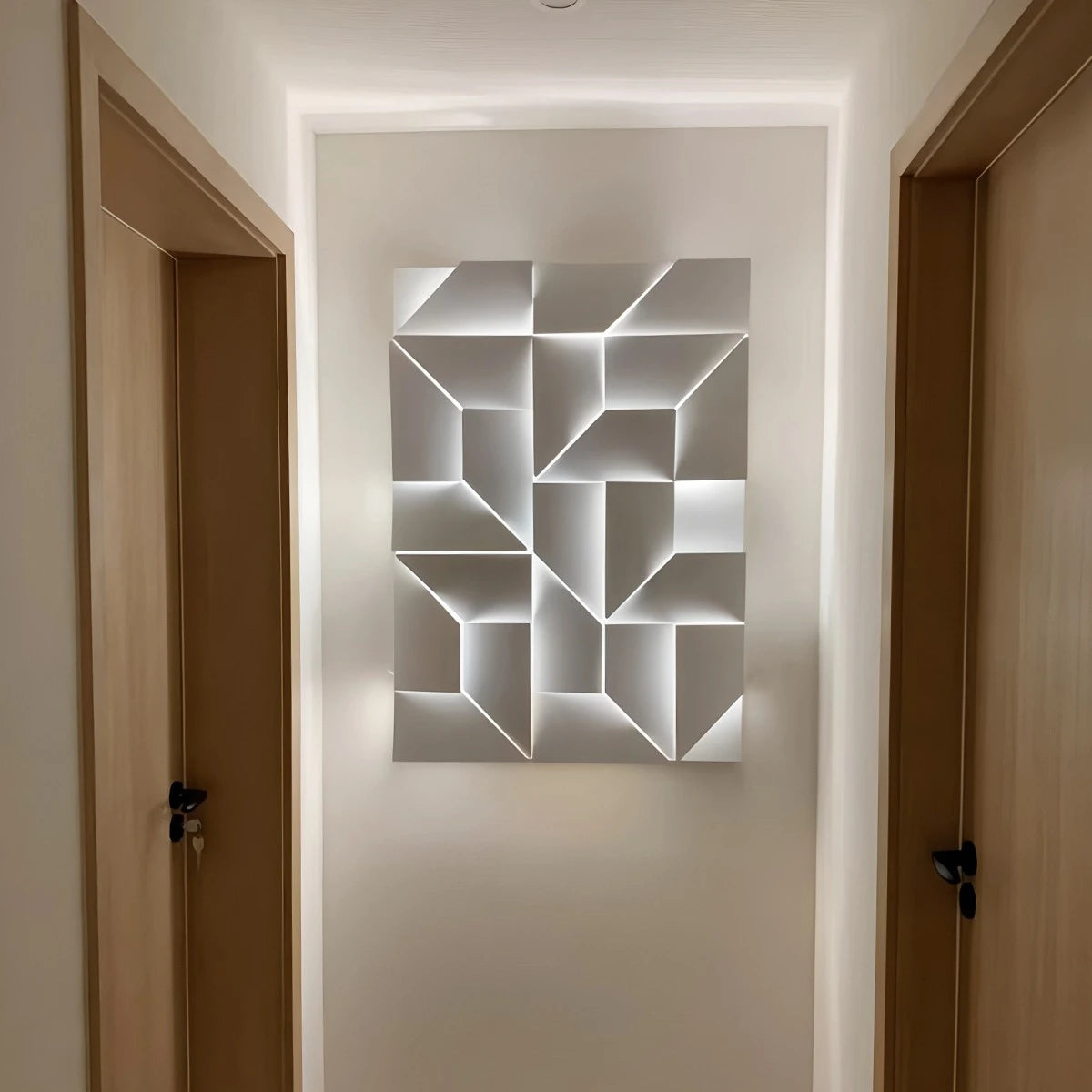 Antizer Shadows Grand Wall Sconce Lamp