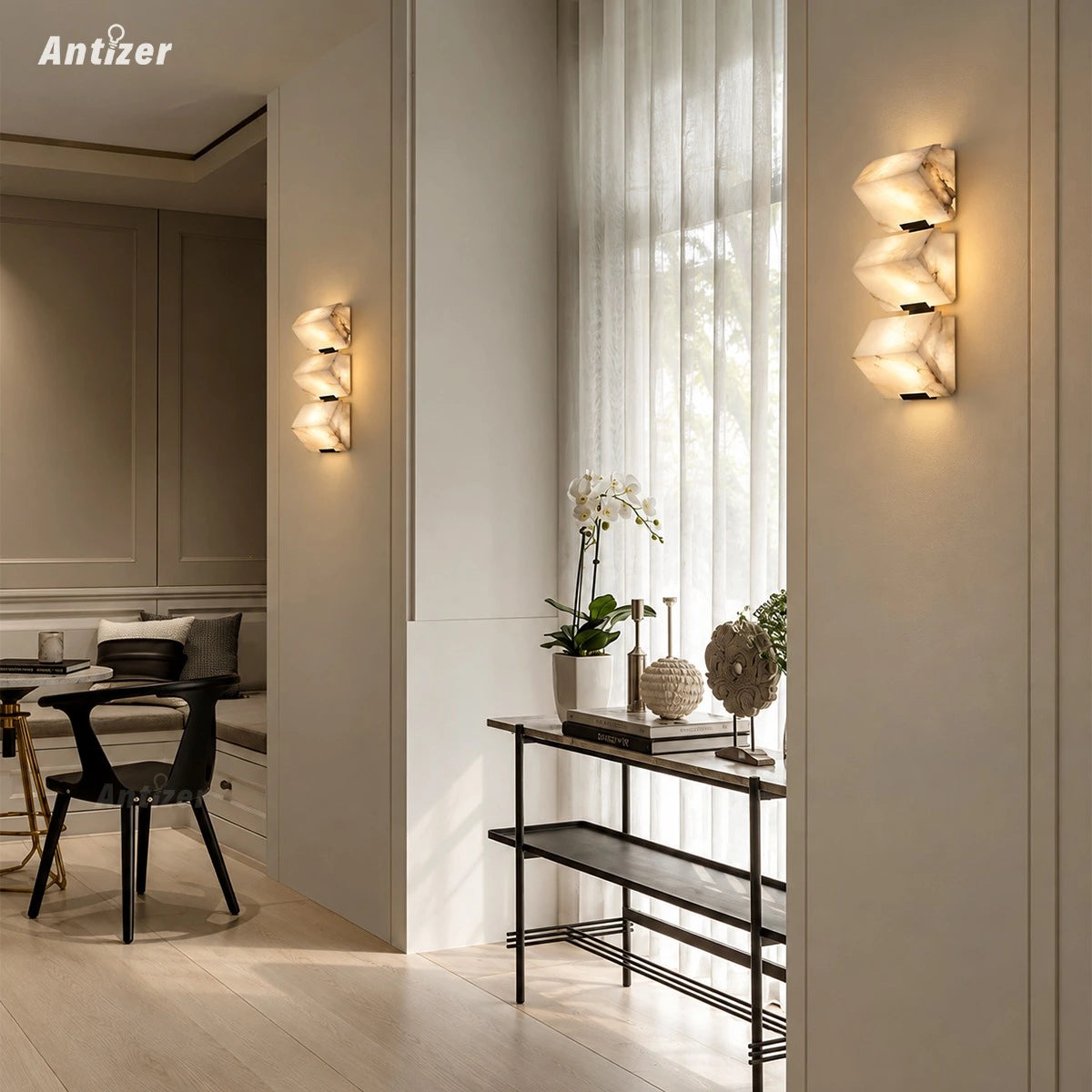 Antorcha de pared Antizer Triple Bloque Inclinado de Alabastro Español