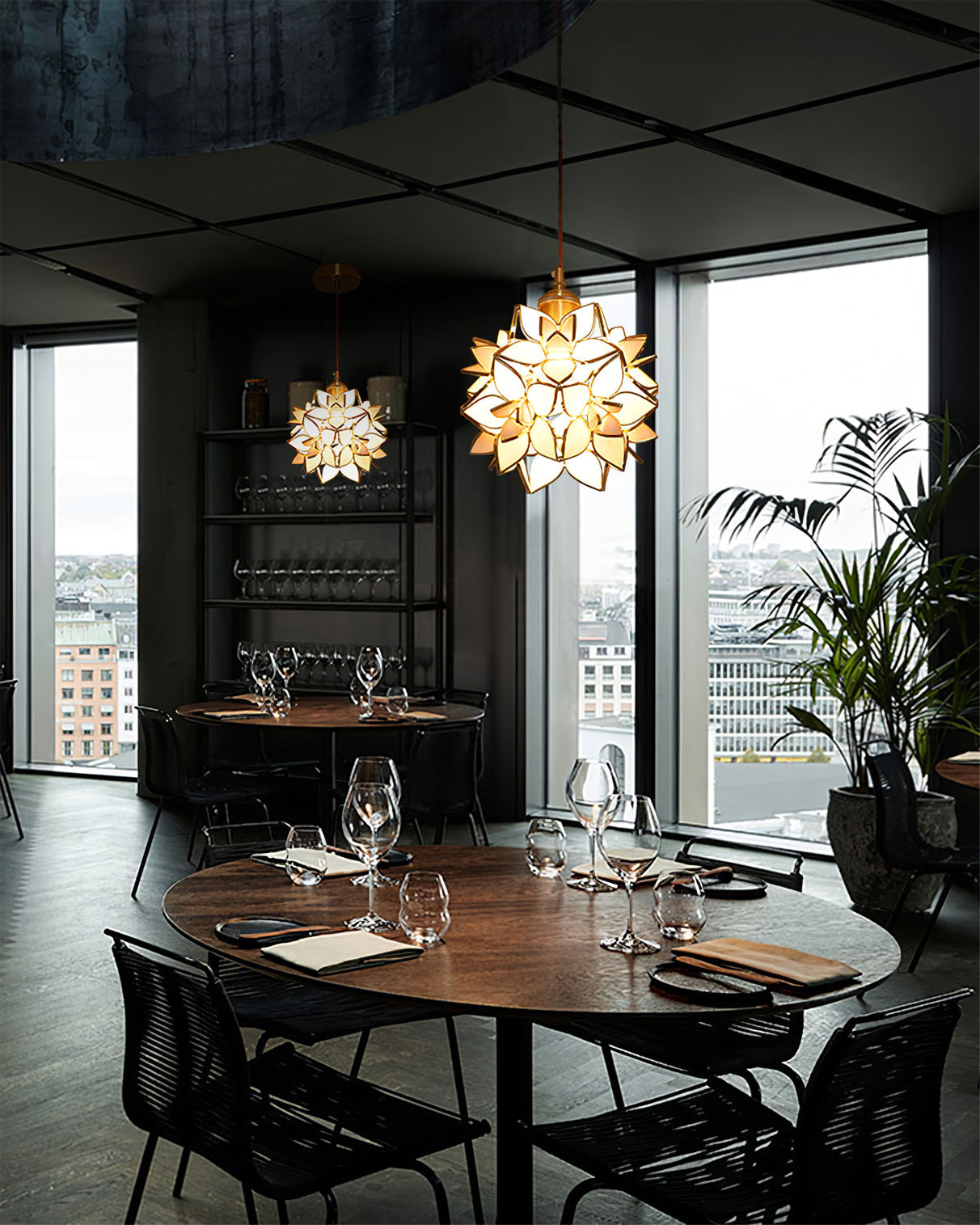 Elegant Capiz Shell Flower Pendant Lamp, Brass Finish, Dimmable, Modern Lighting