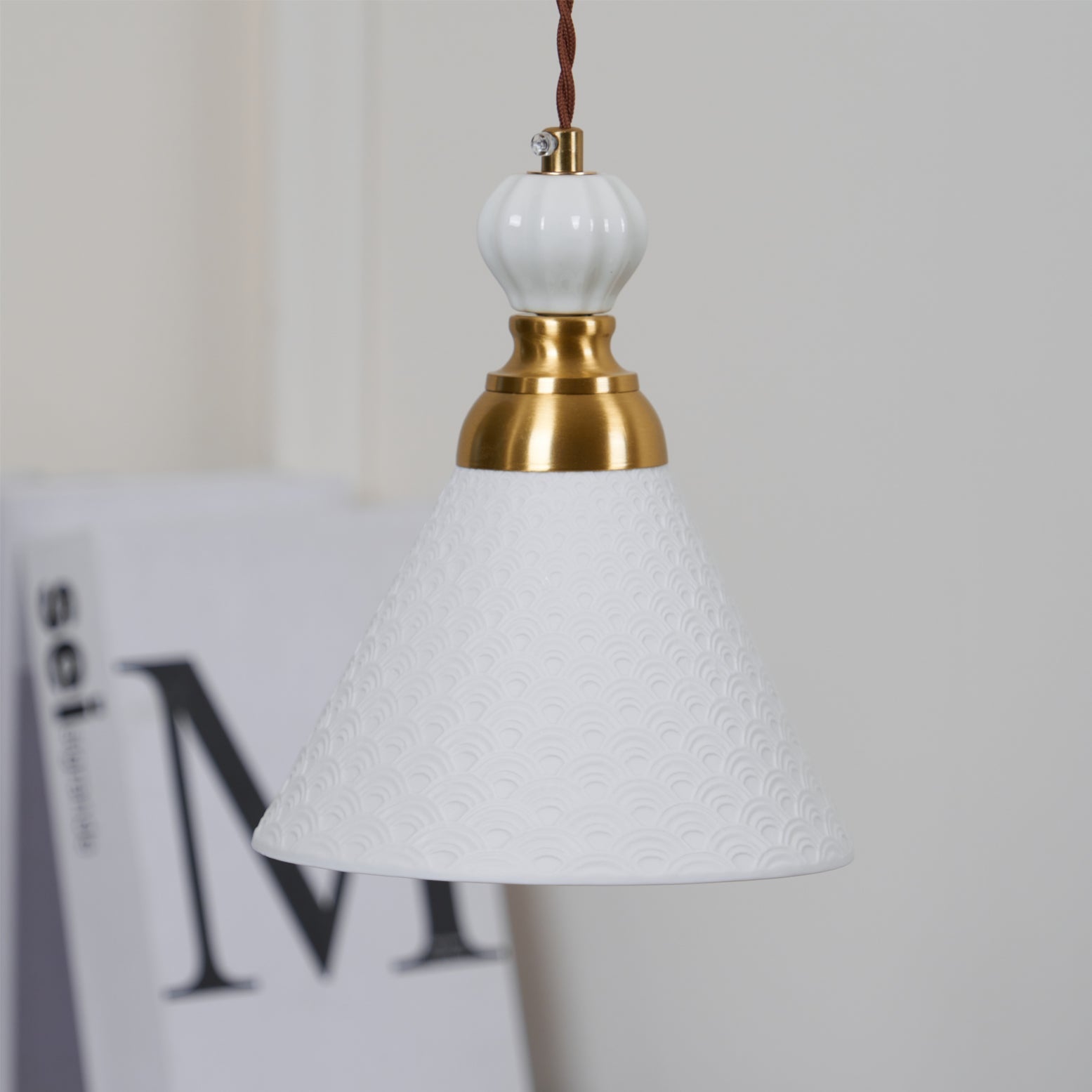 Elegant Nordic White Ceramic Pendant Lamp with Brass Accents for Modern Interiors