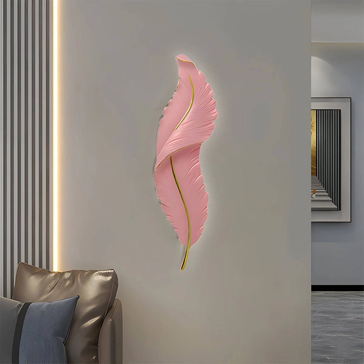 Feather Wall Lamp