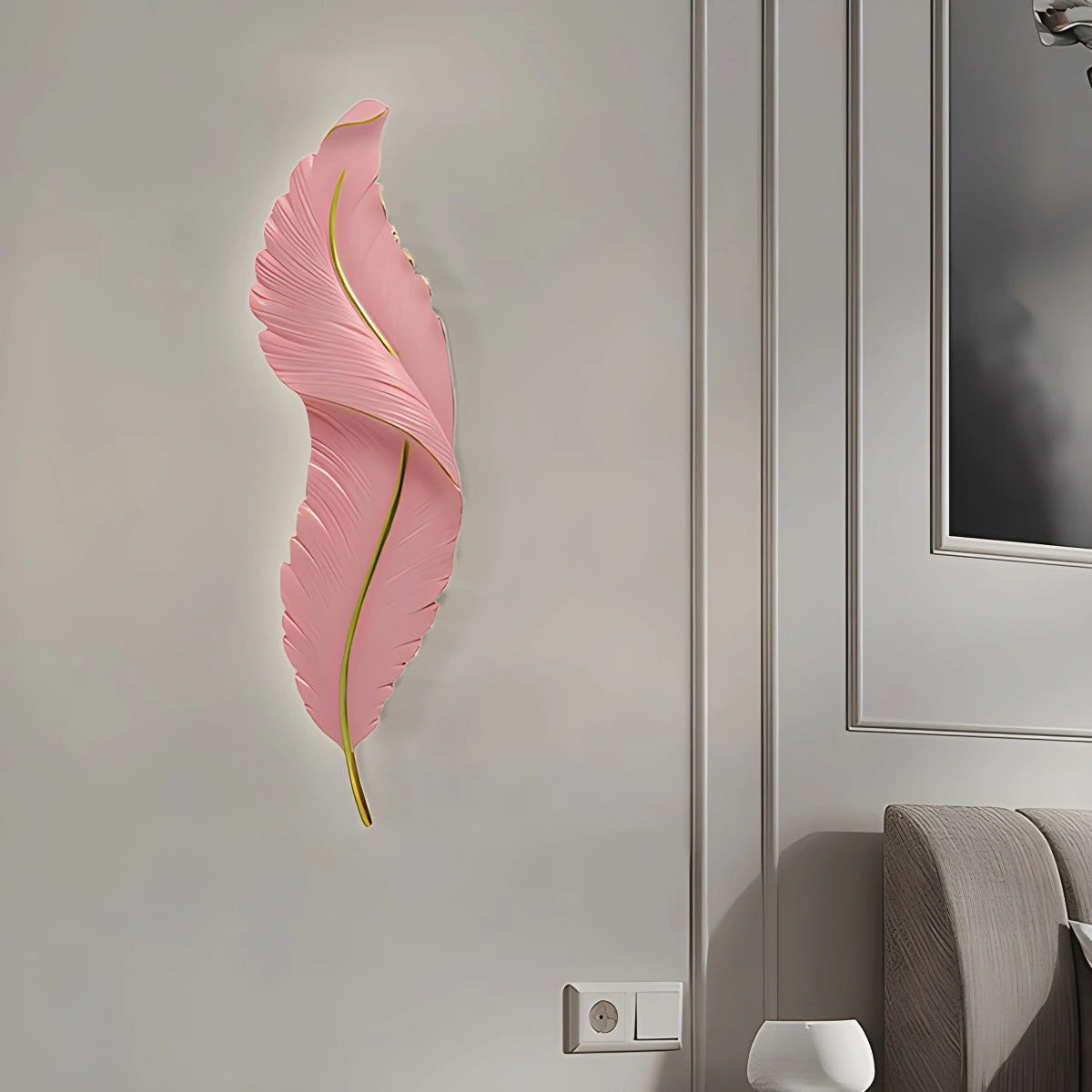 Feather Wall Lamp