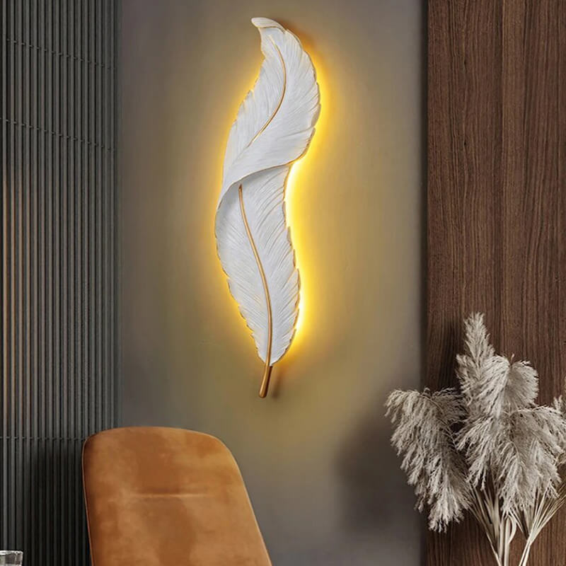 Feather Wall Lamp