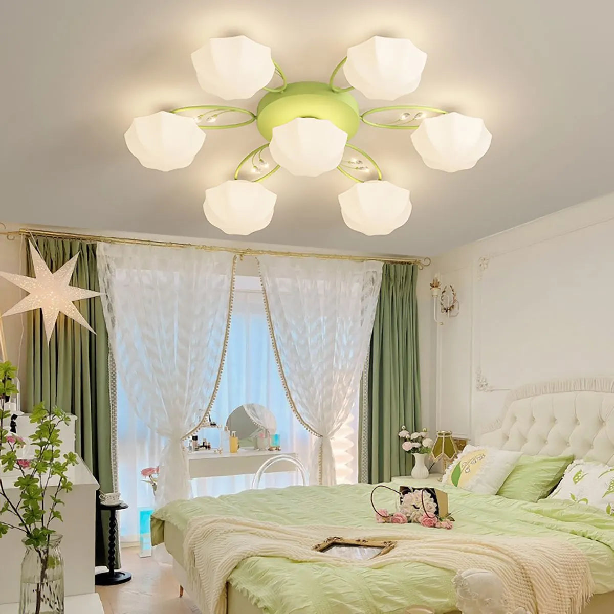 Light Luxury French Bud Ceiling Lamp