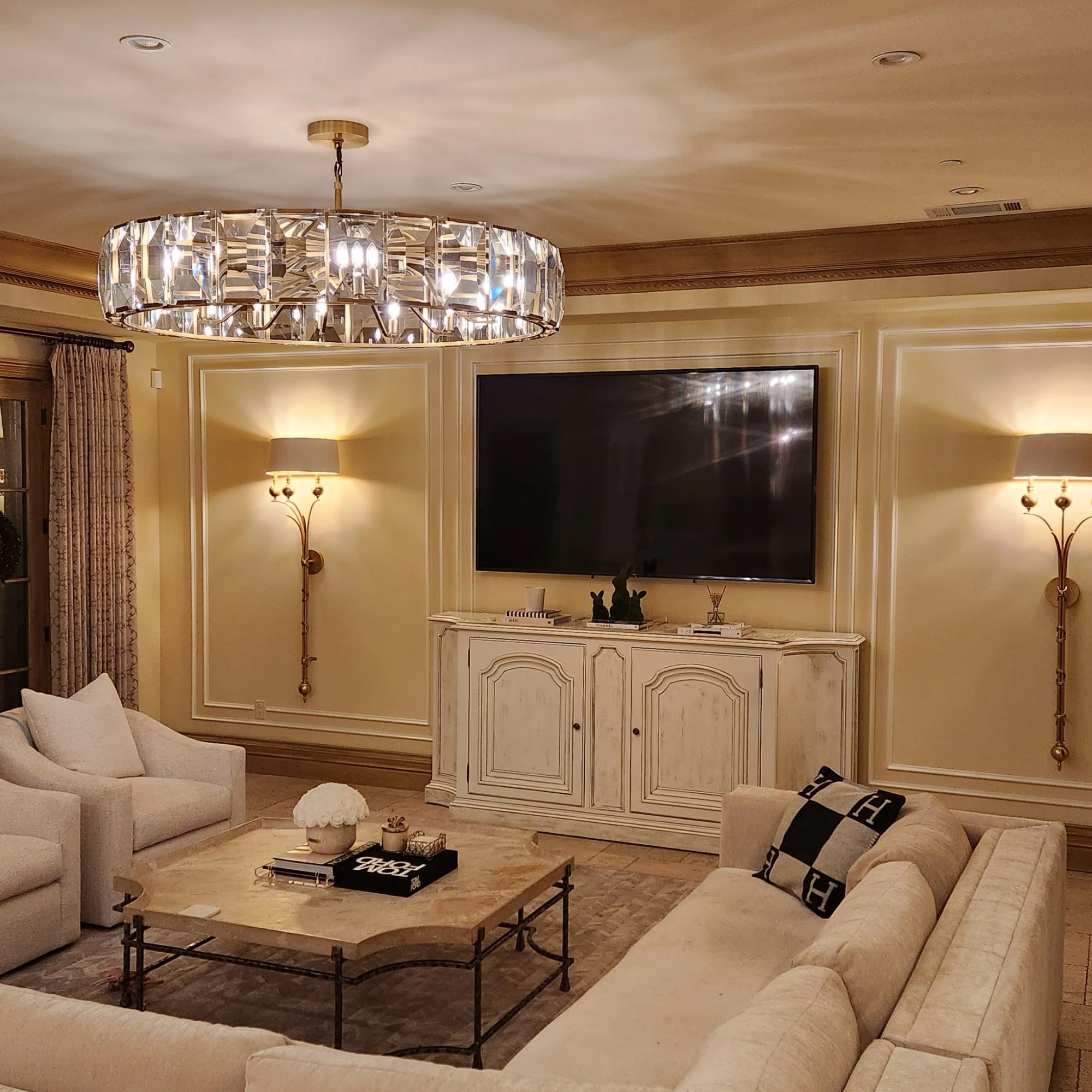 Antizer Harlow Multicurve Crystal Round Chandelier