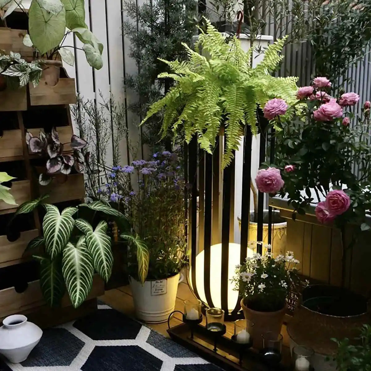 Antizer Solar Flower Stand Outdoor Floor Lamp
