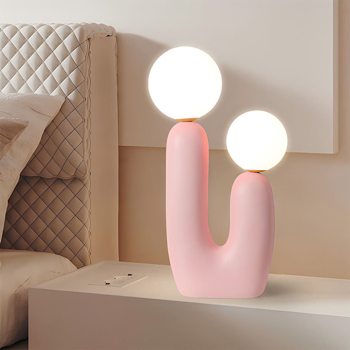 Oo Rough Table Lamp