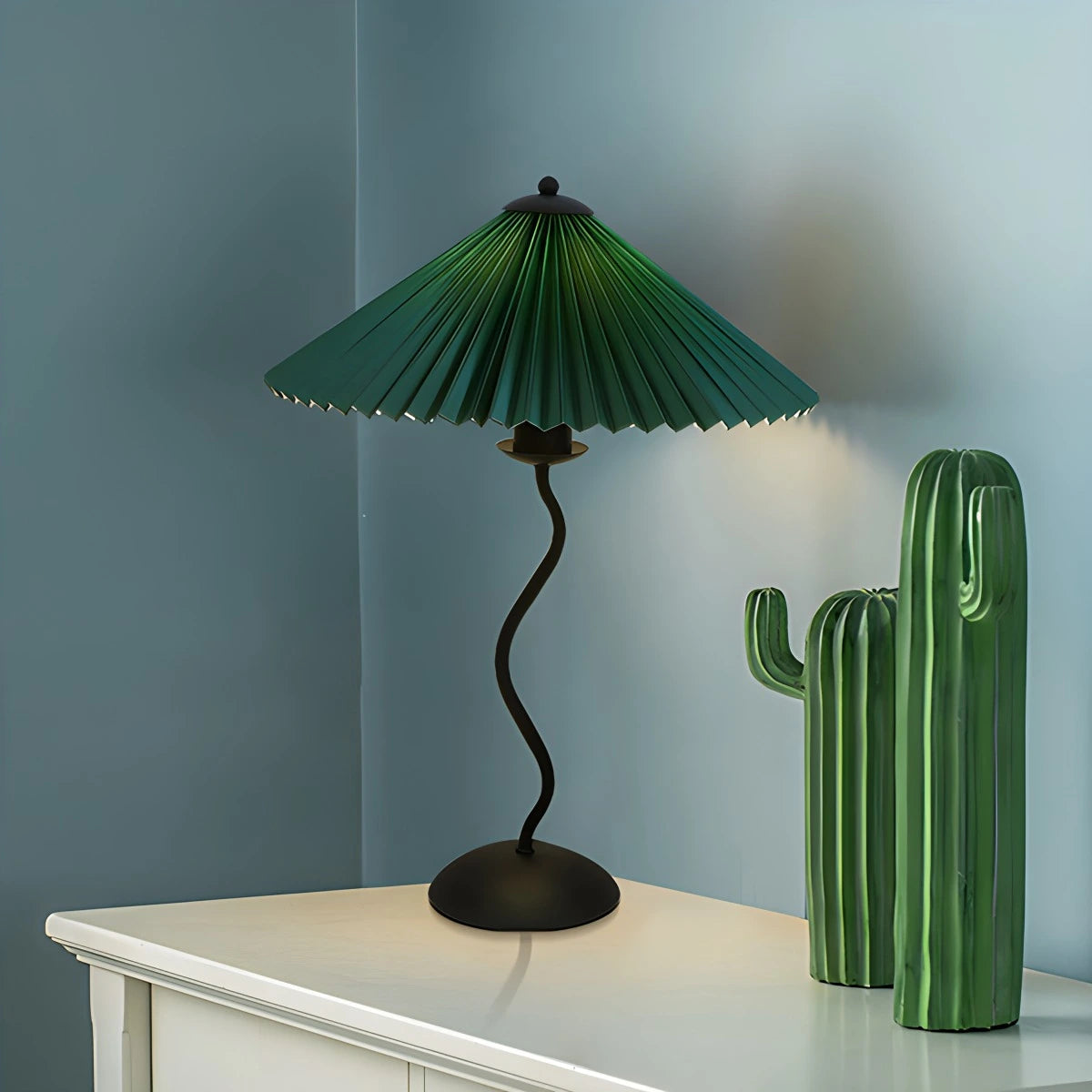 Antizer Pleated Squiggle Floor & Table Lamp