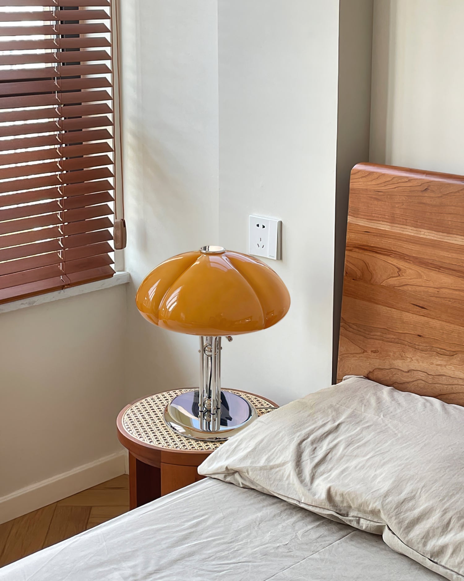 Quadrifoglio Designer Orange Glass Table Lamp with Chrome Base, Mid-Century Modern Accent Light