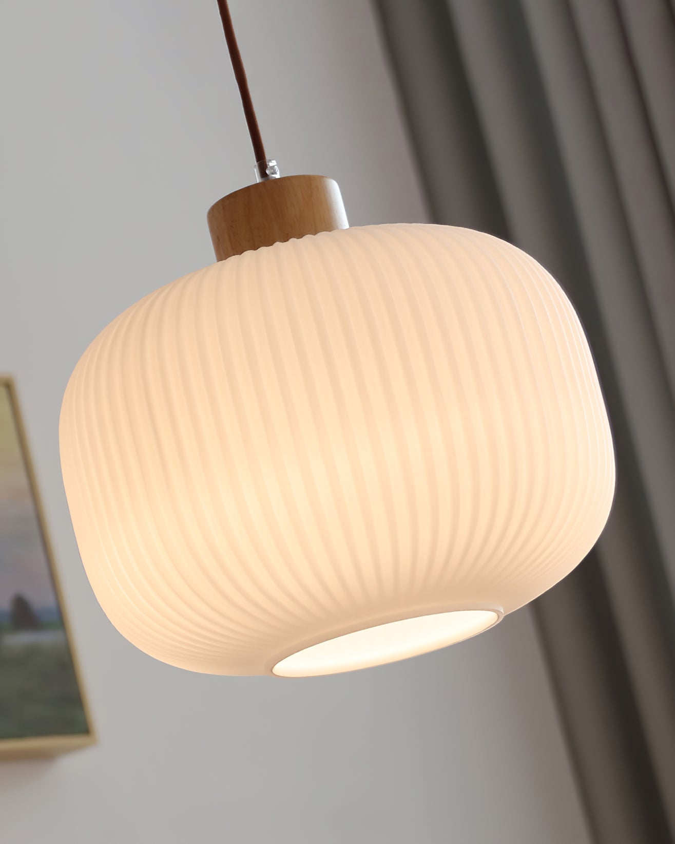 Modern Wood & Glass Rime Pendant Lamp: Acorn Design, Soft Diffused Light