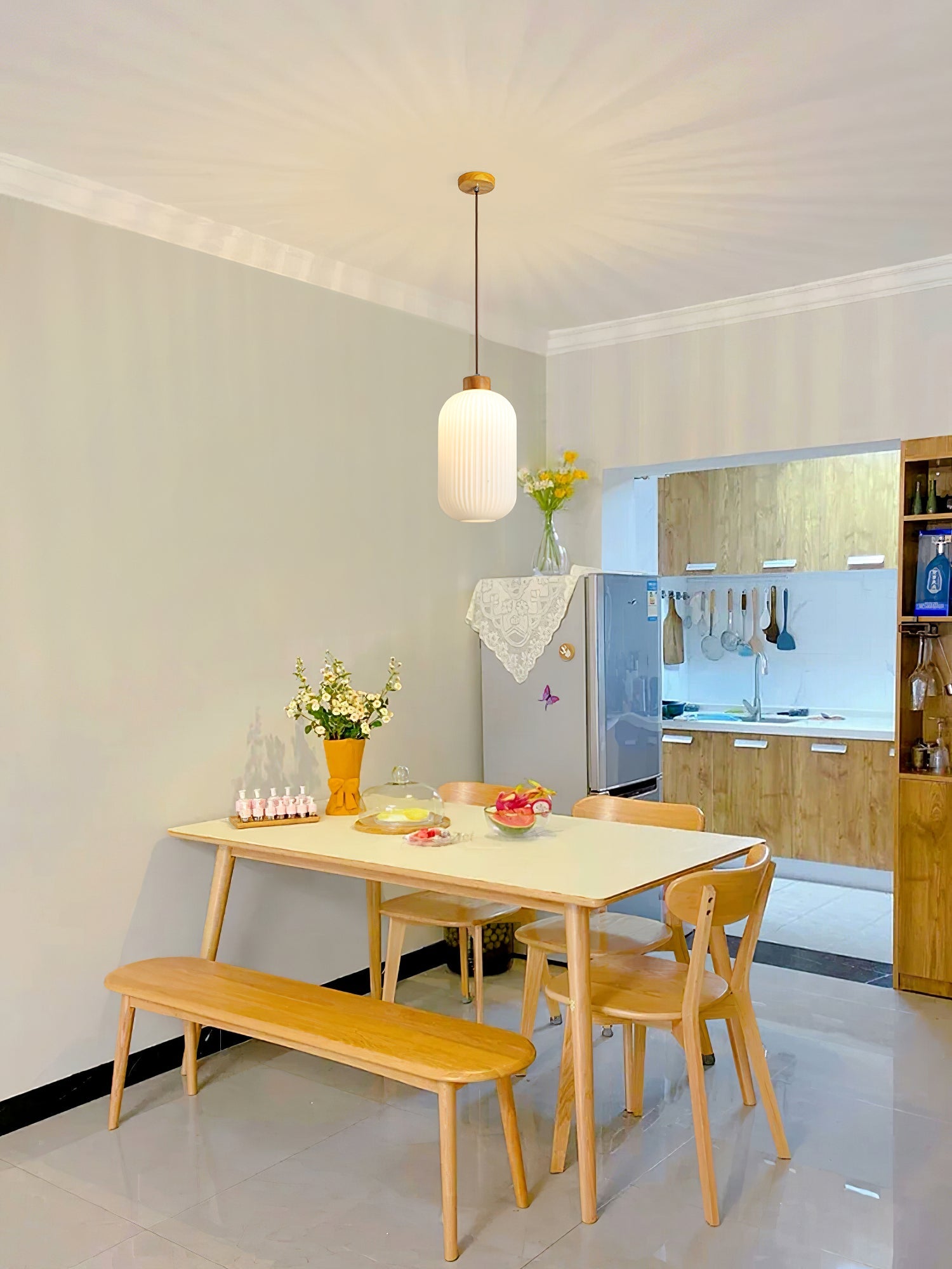 Modern Wood & Glass Rime Pendant Lamp: Acorn Design, Soft Diffused Light