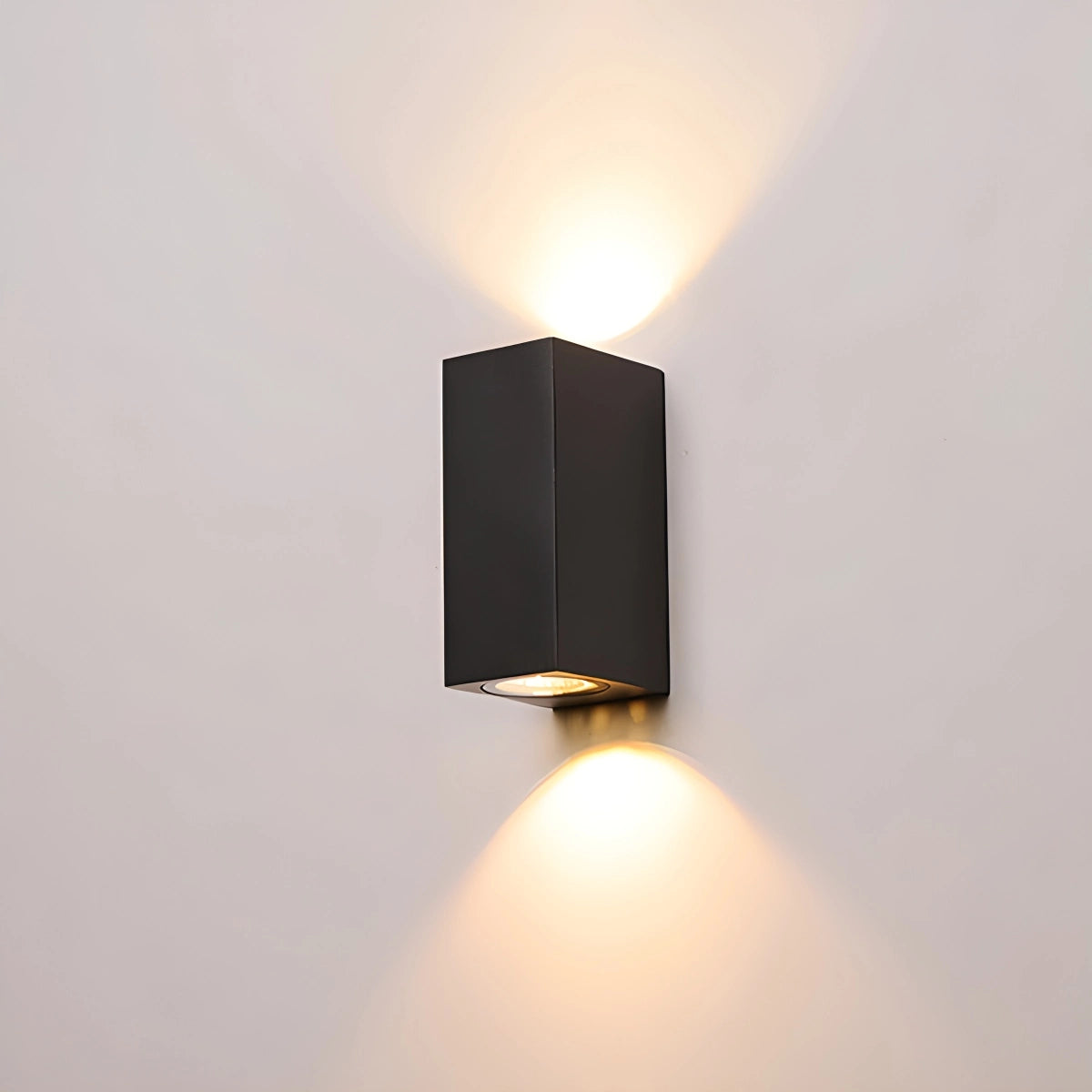 Modern Outdoor Waterproof Wall Lamp