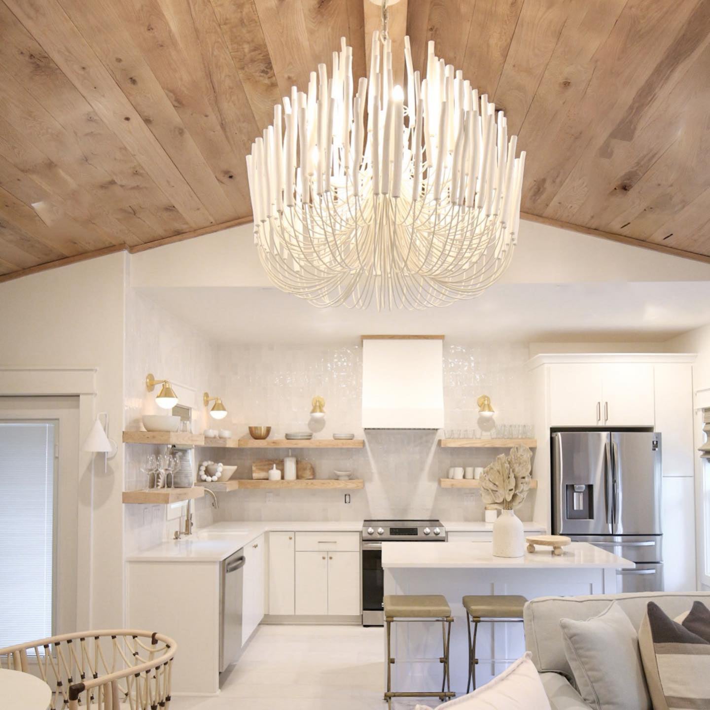 Modern Organic Twiggy Chandelier - Elegant Metal Branch Design Statement Lighting