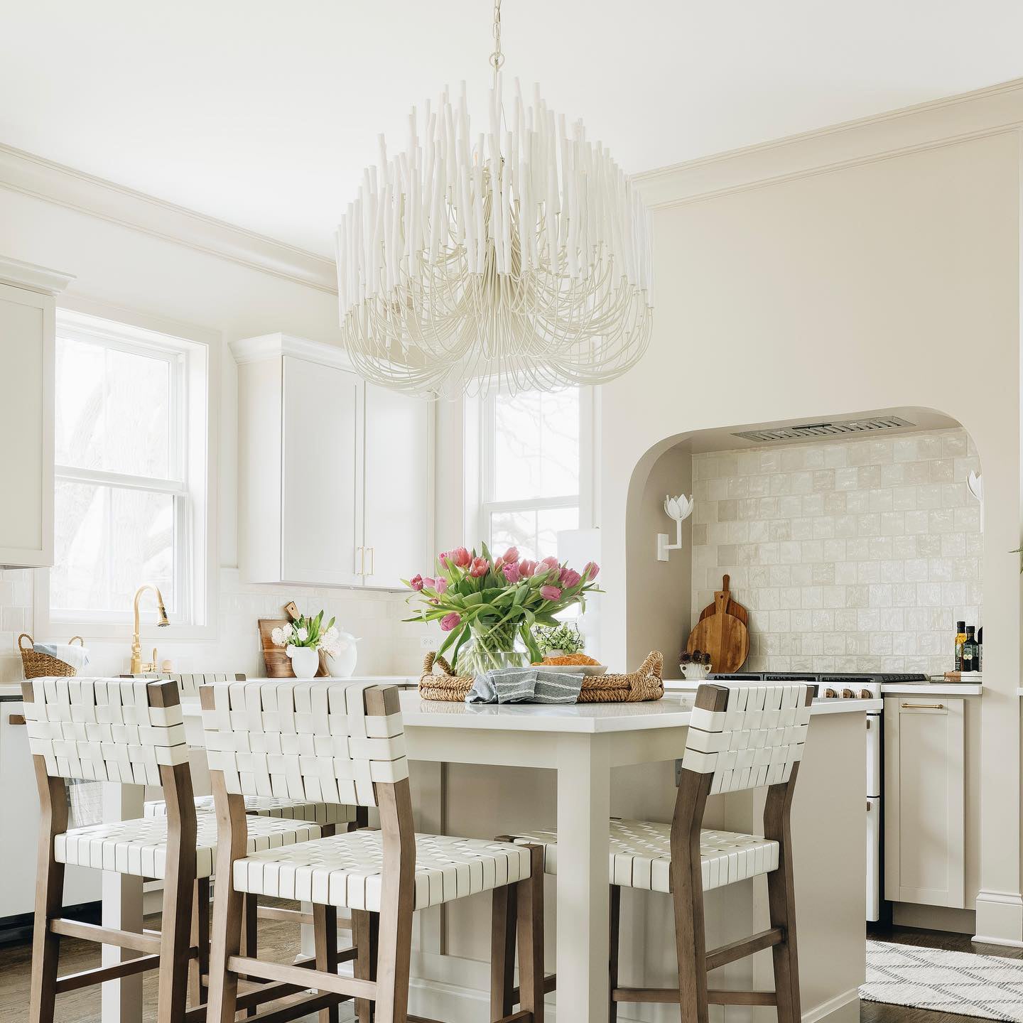 Modern Organic Twiggy Chandelier - Elegant Metal Branch Design Statement Lighting