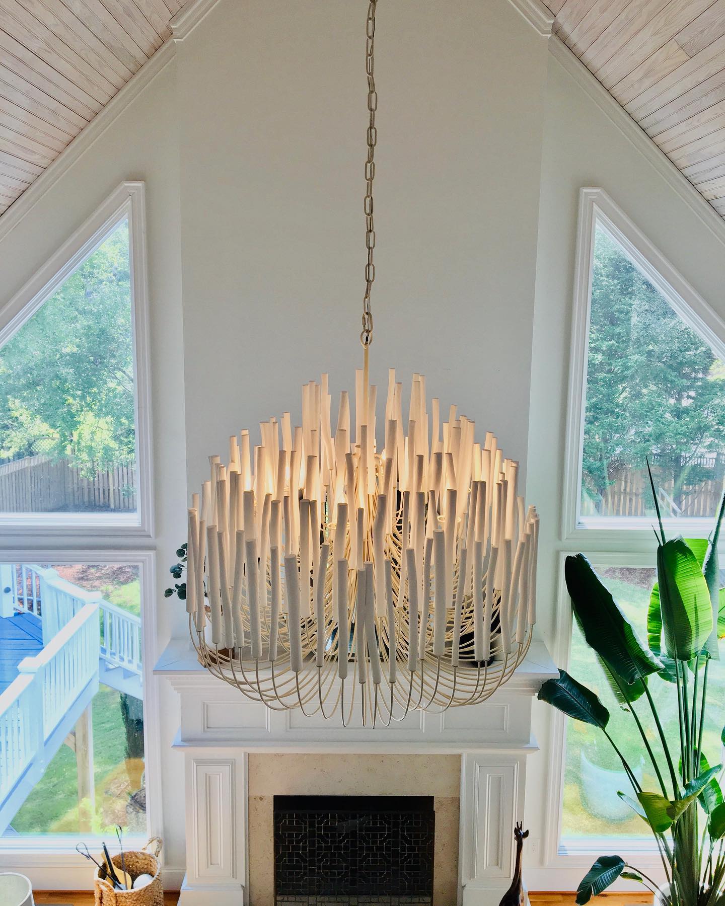 Modern Organic Twiggy Chandelier - Elegant Metal Branch Design Statement Lighting