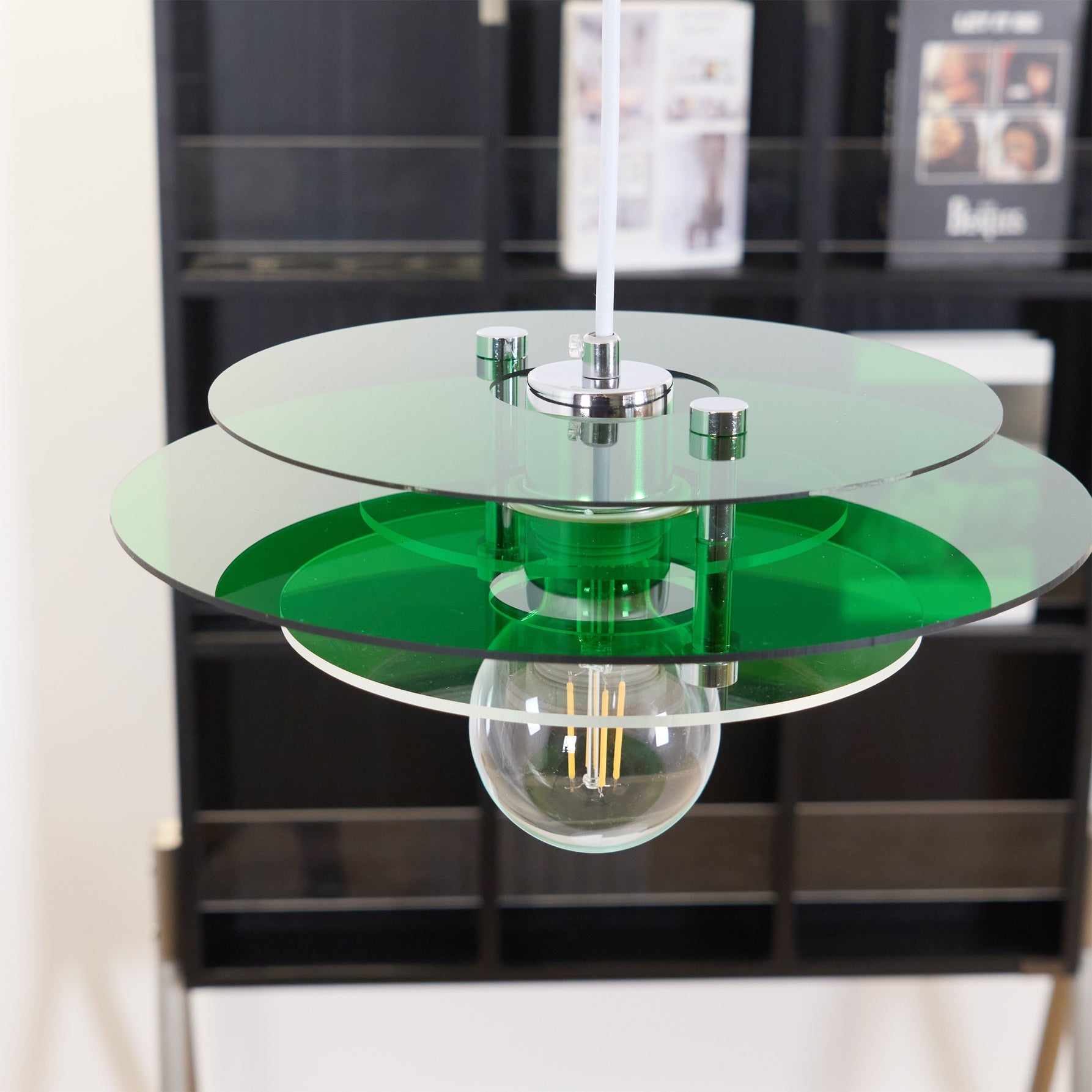 Modern Geometric Acrylic Disc Pendant Light - Elegant Reflective Ceiling Fixture