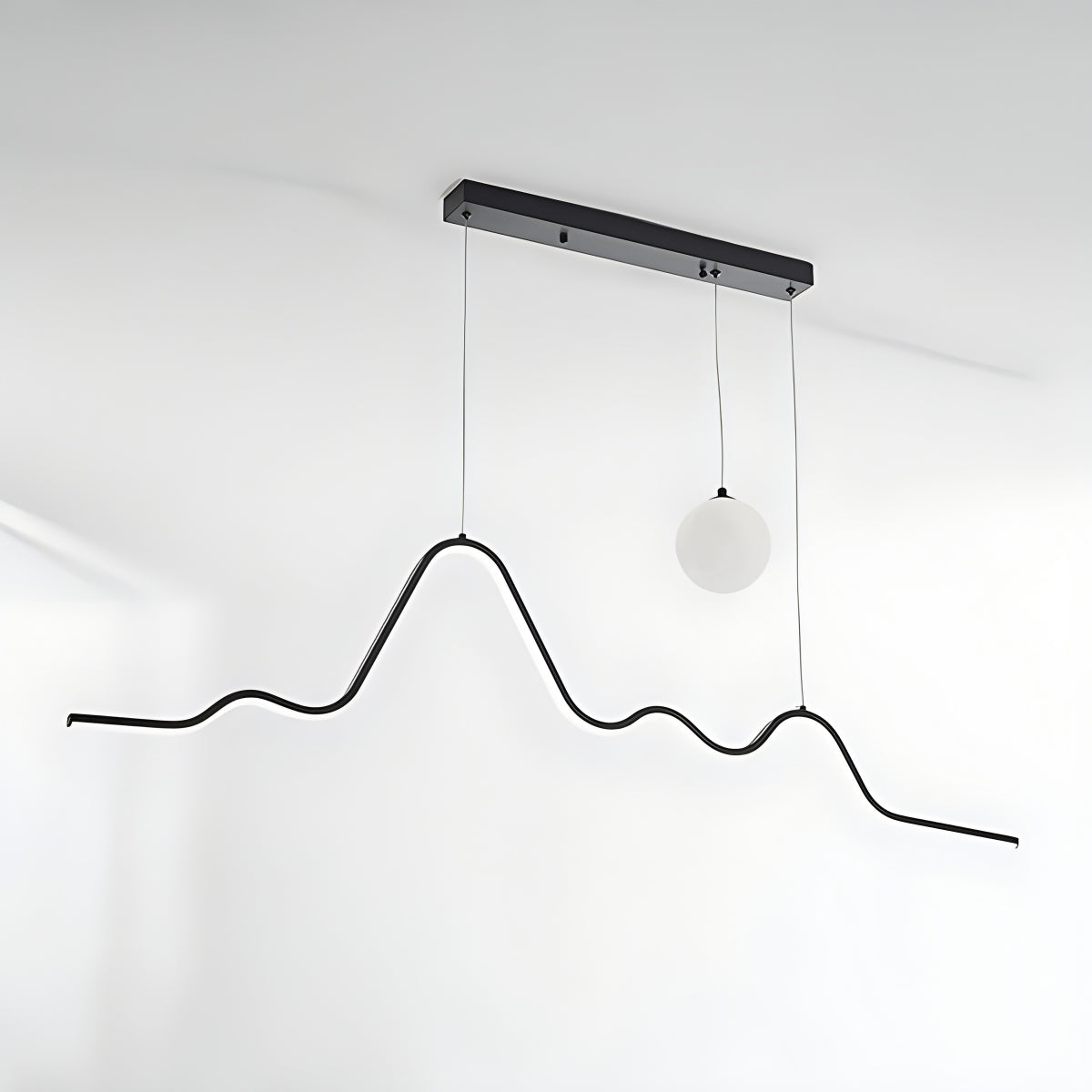 Louise Minimalist Wavy Pendant Light