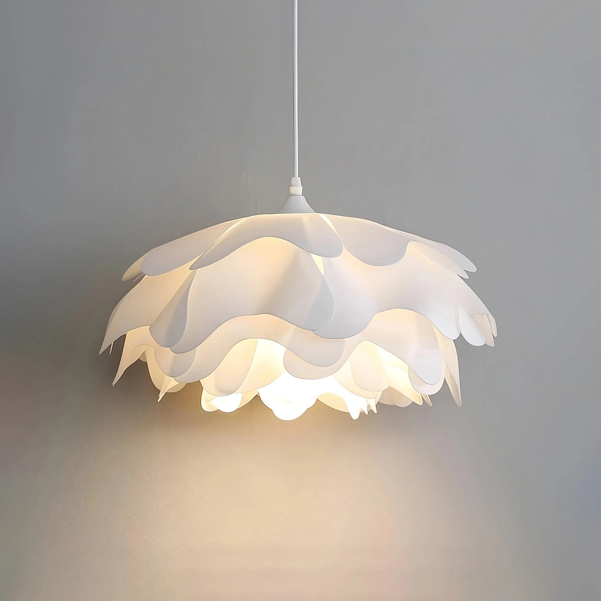 Antizer Flower Shaped White Pendant Lamp for Bedroom